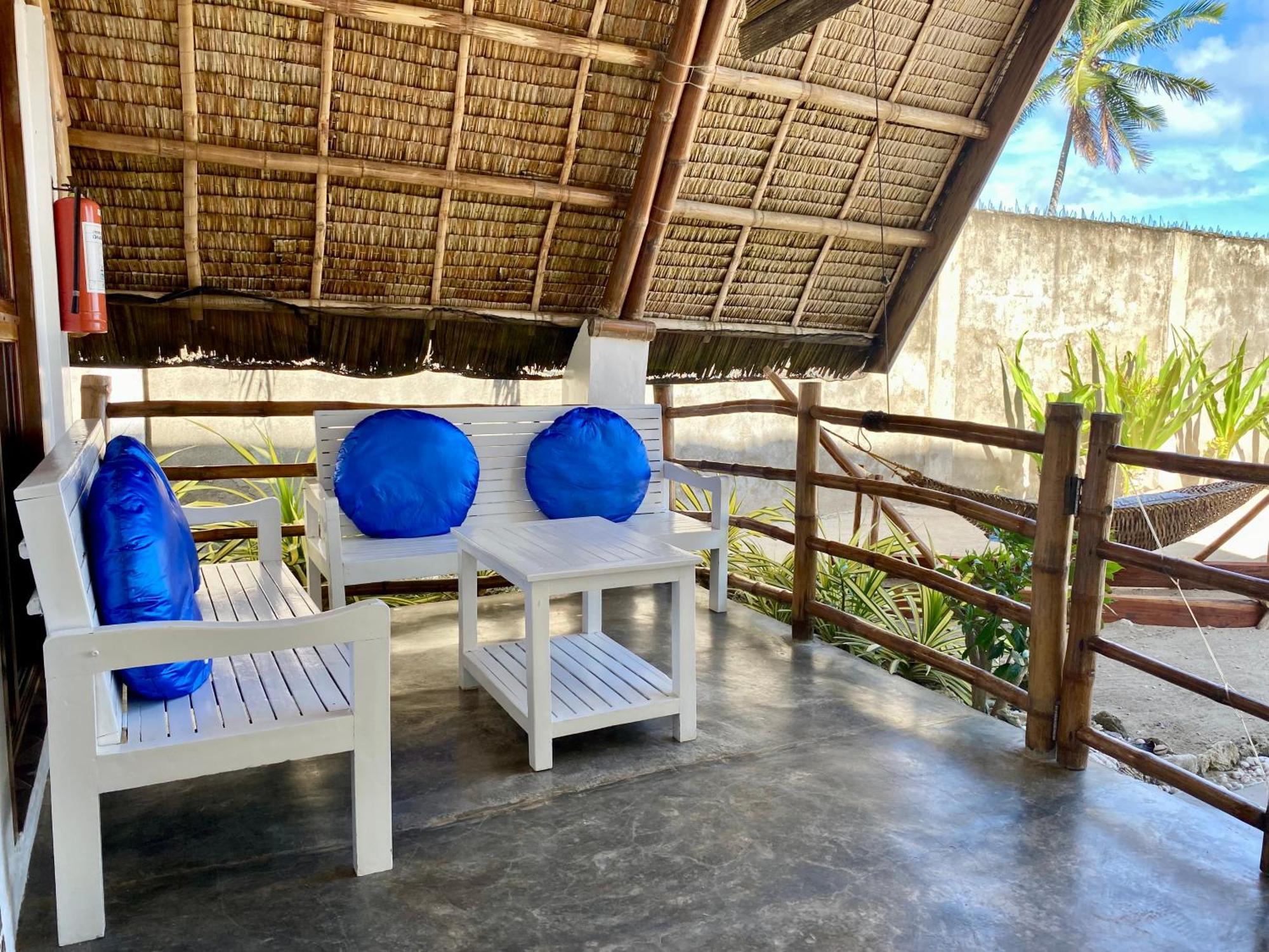 Surya Beach Resort Palawan Aborlan Ngoại thất bức ảnh