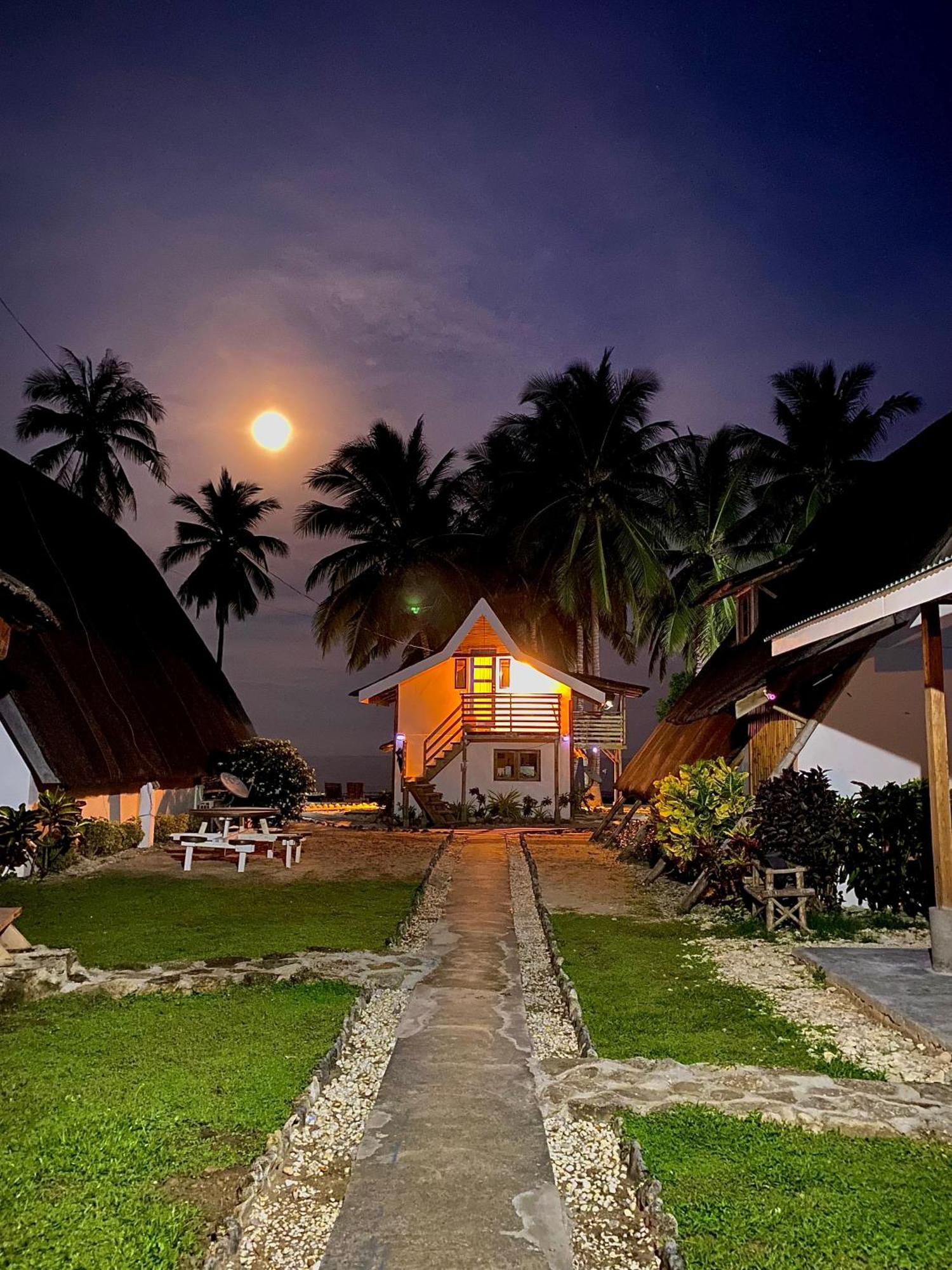 Surya Beach Resort Palawan Aborlan Ngoại thất bức ảnh
